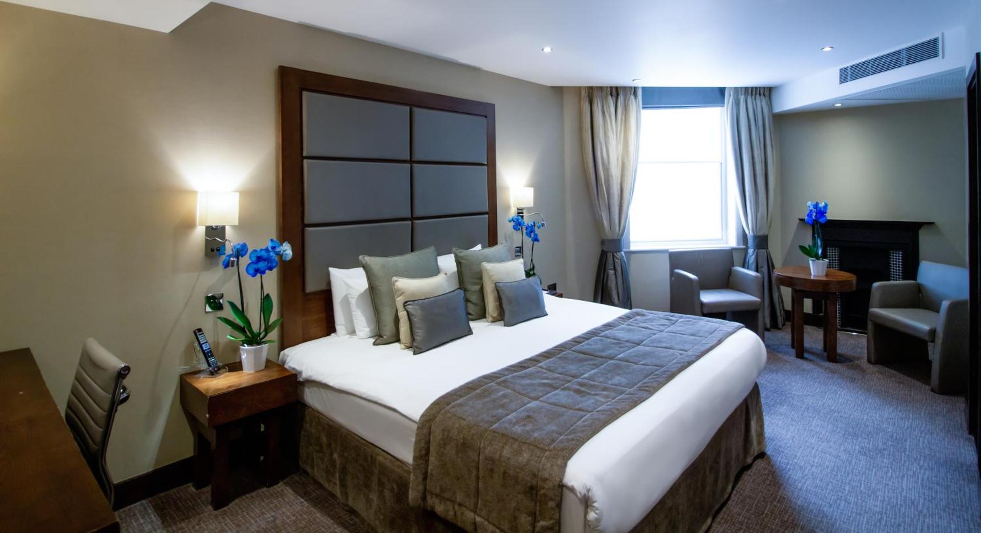 Rochester Hotel By Blue Orchid Londres Extérieur photo